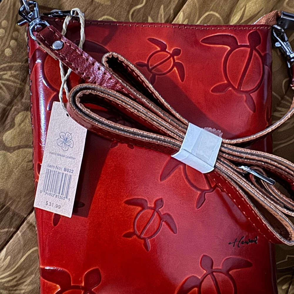Red Turtle Pattern Crossbody Bag